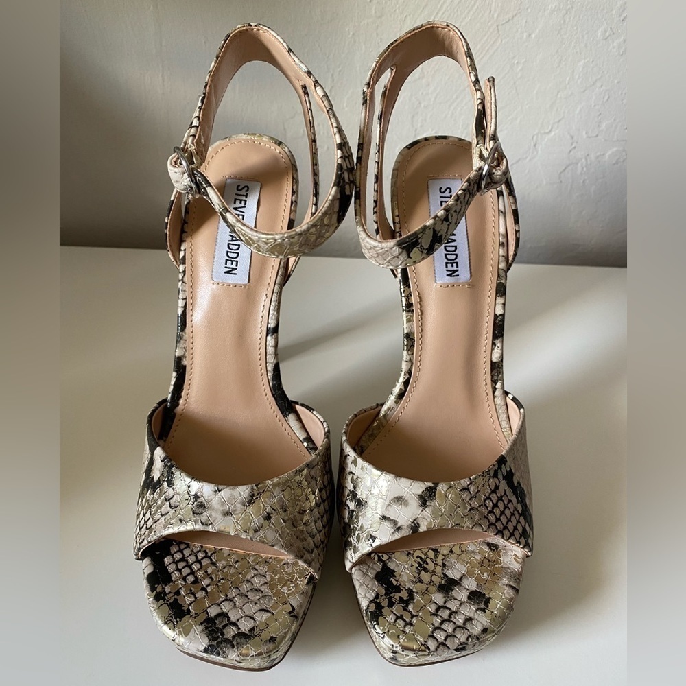 Nwot Steven Madden Luv Gold‎ Snake Heels Size 9M